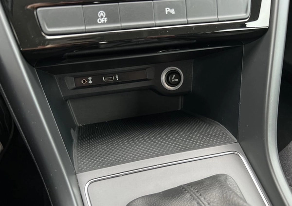 Volkswagen Touran cena 61900 przebieg: 112613, rok produkcji 2016 z Krynica-Zdrój małe 781